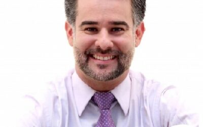 Como ser um Palestrante de Vendas de Sucesso ? Por Palestrante de Vendas André Ortiz, PhD