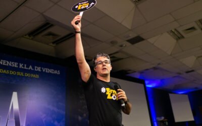 COMO TREINAR E MOTIVAR VENDEDORES COM TECNICAS DE VENDAS ANDRÉ ORTIZ PHD EM VENDAS